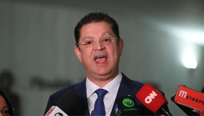  Líder do PL na Câmara dos Deputados nega desvios de verbas 